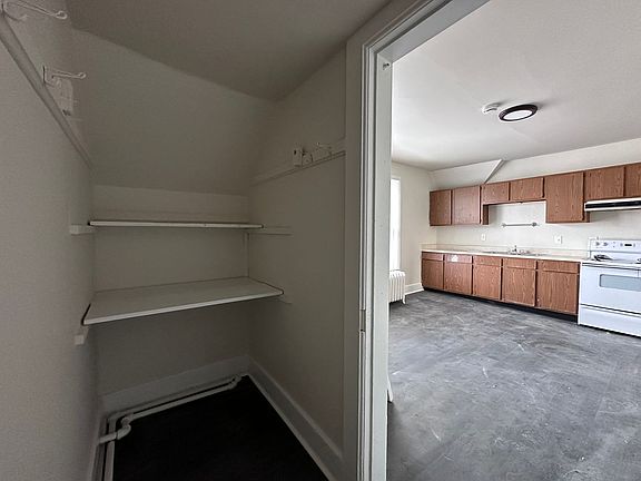 4th image of 338 S Quincy St APT C