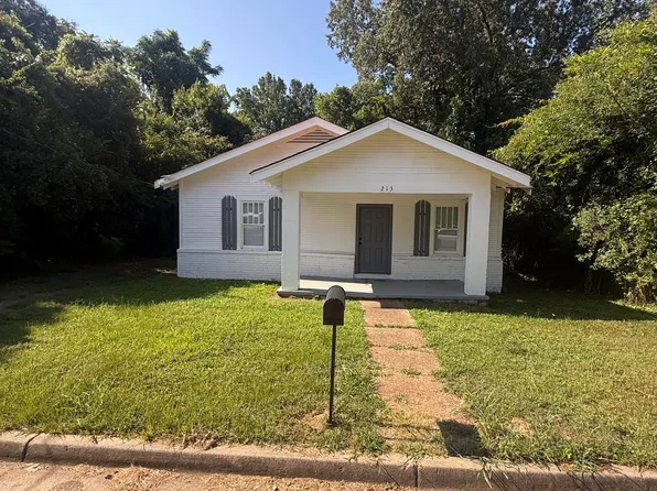 215 Dewitt Ave, Jackson, MS 39203