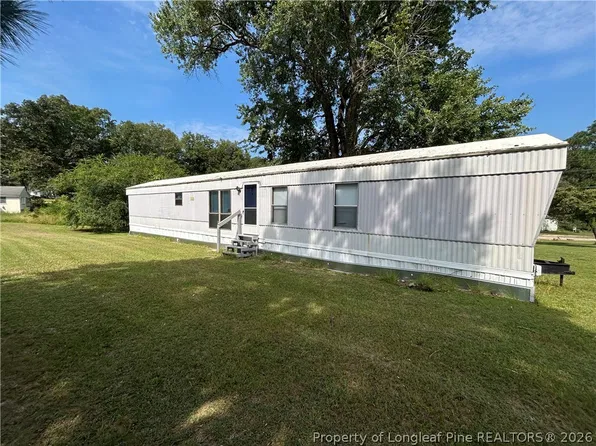 114 Plymouth Way, Raeford, NC 28376