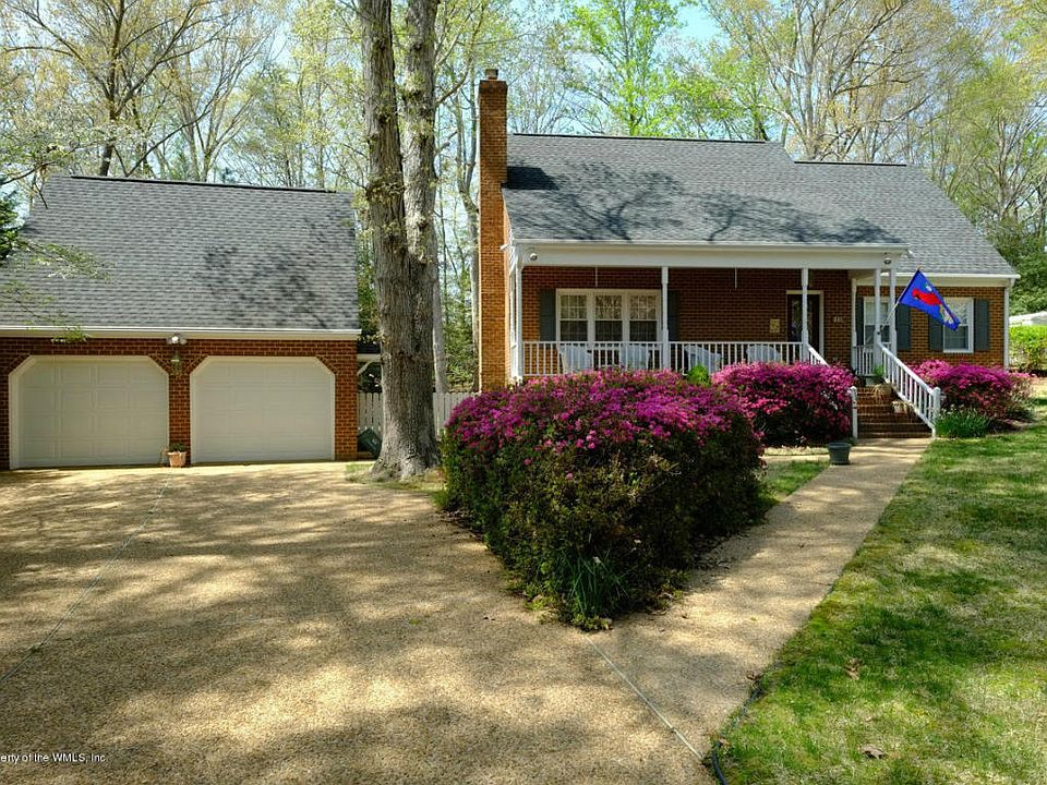 1st image of 116 James Bray Dr