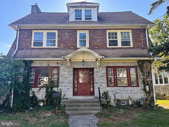 2nd image of 820 Wilde Ave