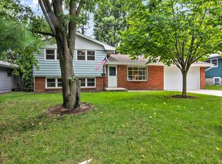 719 Angela Dr, Normal, IL 61761