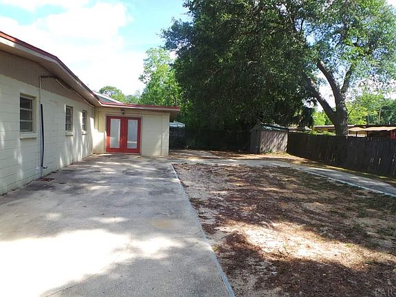 2nd image of 4508 Charmonte Way