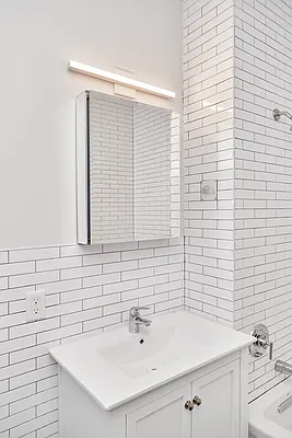 Rented by Living New York | media 12