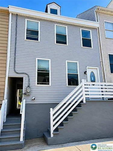 718 Ferry St Photo 1 718 Ferry St Photo 1