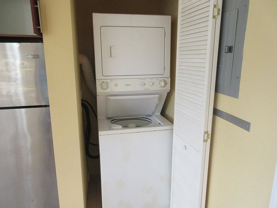 2nd image of 8401 Byron Ave #2031