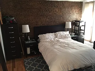 Rented by Gazal International Brokerage Group