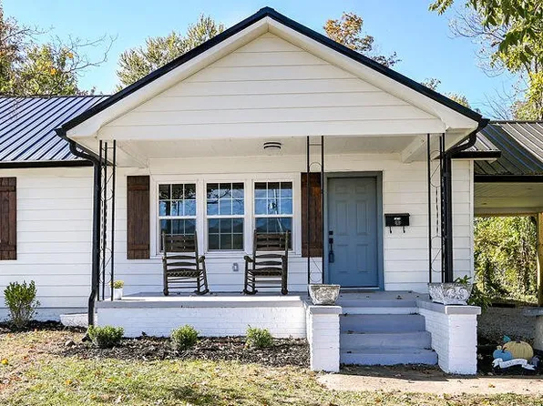 1414 Tennessee Ave, Etowah, TN 37331