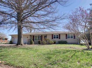 2133 S 40th St, Quincy, IL 62305