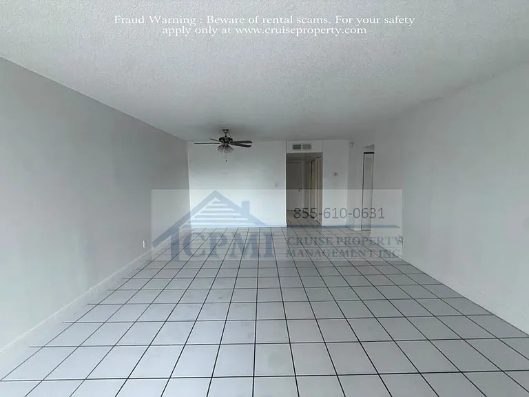 2930 Forest Hills Blvd — Photo 39