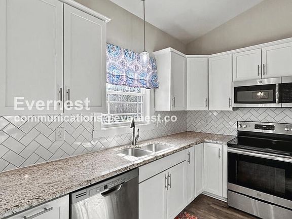 3rd image of 3531 Davis Glade Ct