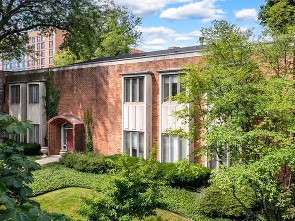 1930 Sherman Ave #1S, Evanston, IL 60201