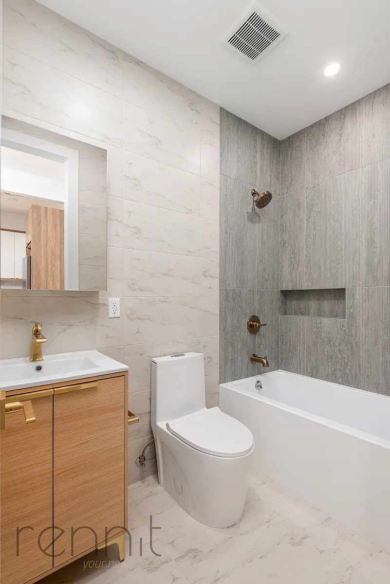 Building Photo - 385 Rutland Rd #3A