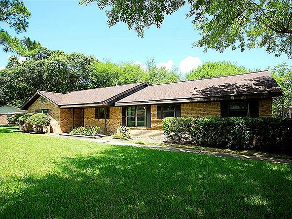 2nd image of 3408 Shadycrest Dr