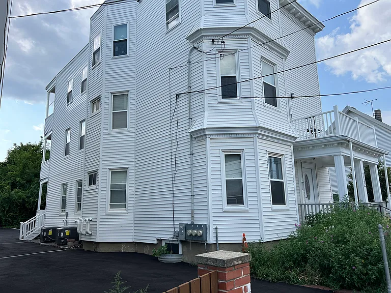 132 Buttonwood St #2 — Photo 14