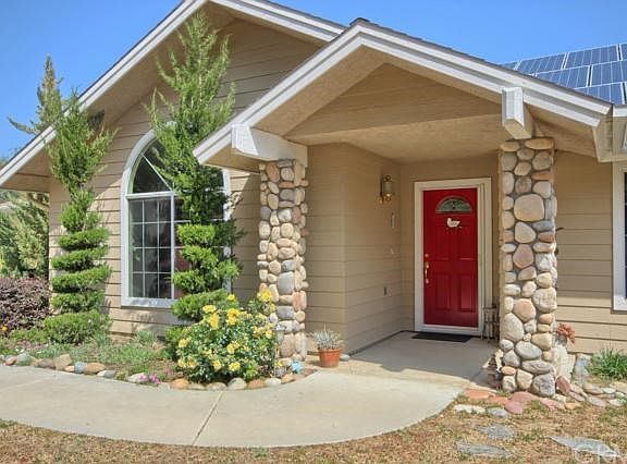 2nd image of 46631 W Longview Ln