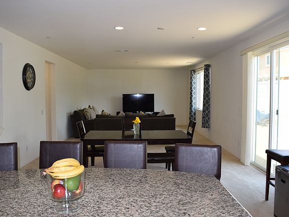 5th image of 870 Santona Ct