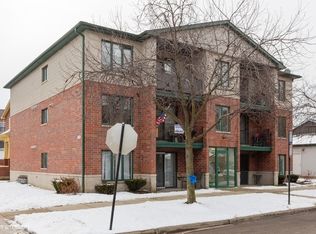 6588 N Northwest Hwy APT 3S, Chicago, IL 60631
