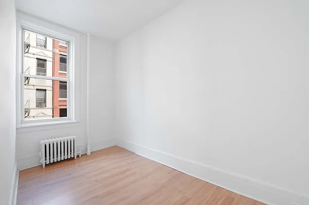 Rented by R New York | media 8