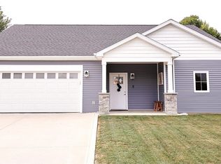 1018 W Water St, Berne, IN 46711