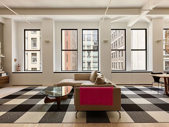 2nd image of 6 W 20th St Floor 6
