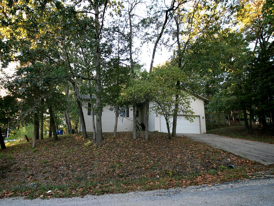 1st image of 4040 Poplar Road