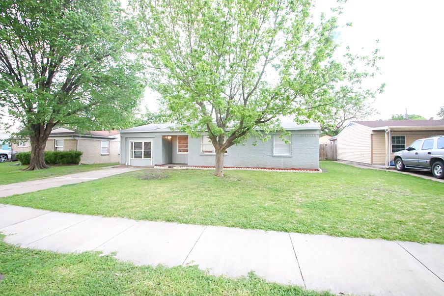 1st image of 4514 Scottsdale Dr