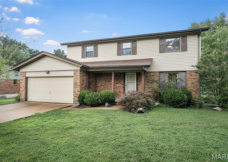 1st image of 9205 Roger Lee Ln