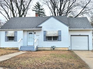 2012 20th St, Rockford, IL 61104