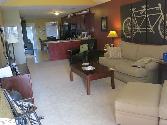 2nd image of 326 Virginia Ln