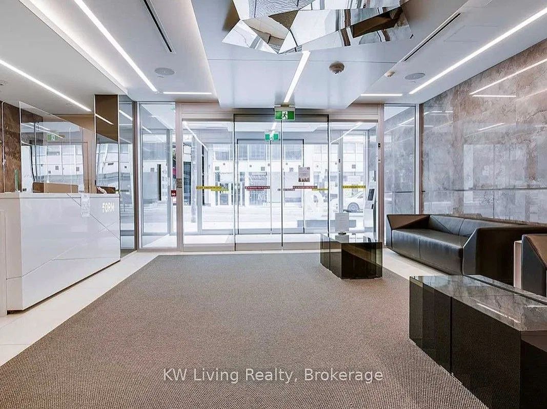 2 bed, $2,650 — Photo 3