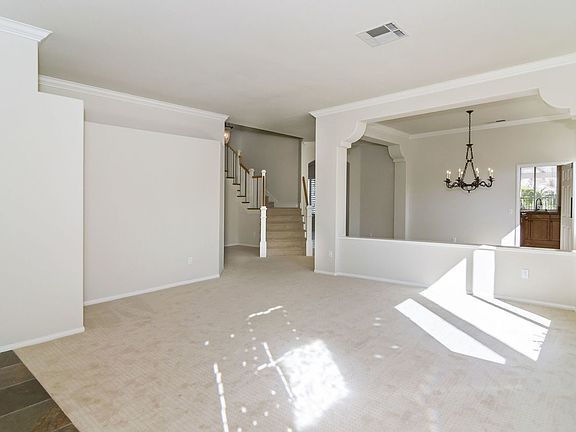 4th image of 5267 Pearlman Way