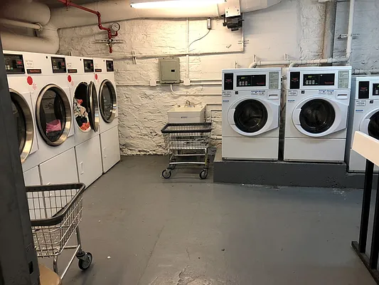 Rented by Corcoran | media 27