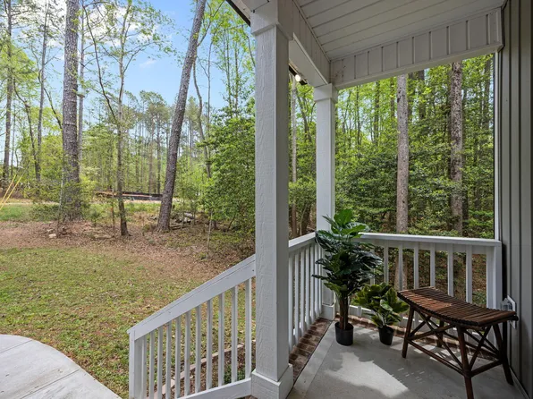 127 Mohawk Dr, Louisburg, NC 27549