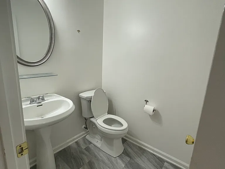 1937 Lake Heights Cir NW — Photo 15