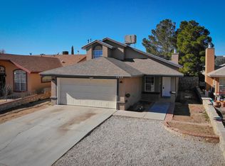5835 Ridge Dr, Santa Teresa, NM 88008