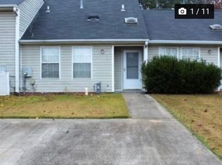 6176 Field Stone Dr, Douglasville, GA 30134