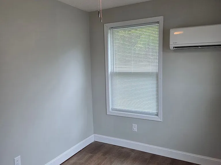 1744 Granby Rd — Photo 13