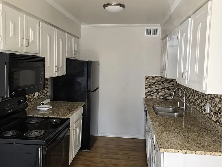 6709 S Richmond Ave #647 — Photo 5