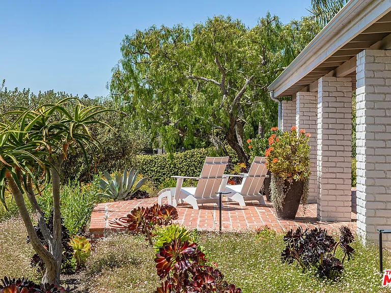 28901 Boniface Dr — Photo 7