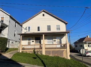 900 11th St #1, Charleroi, PA