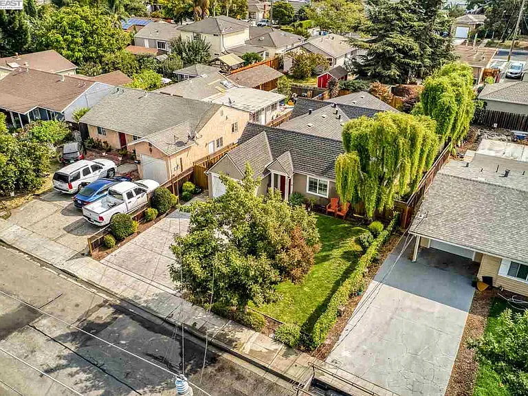 1212 Windermere Ave — Photo 28