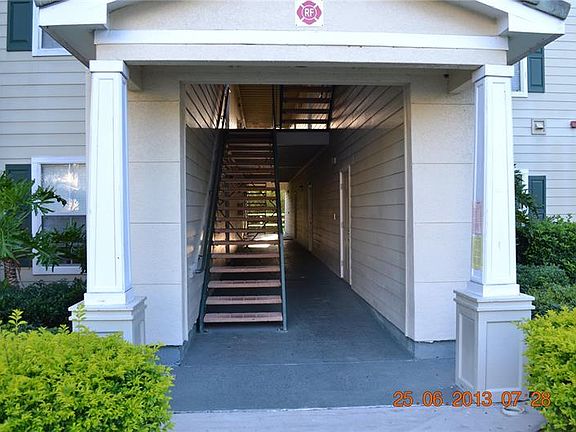3rd image of 18221 Bridle Club Dr #8