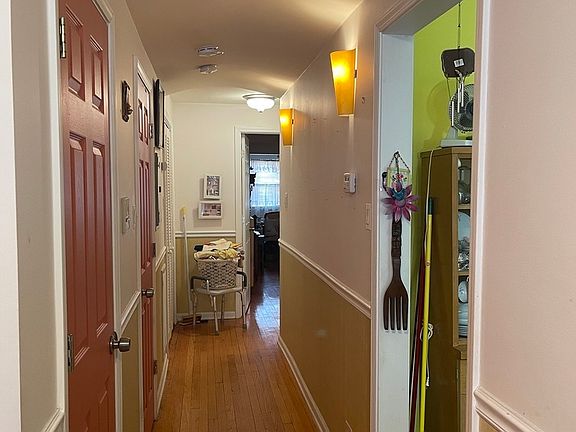 4th image of 7143 S Euclid Ave #1