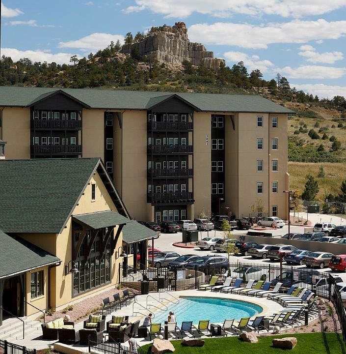 Beautiful view of the pool and barbeque area!