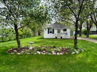 411 E Main St, Ethan, SD 57334