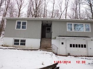 8 Martin Ln, Sussex, NJ