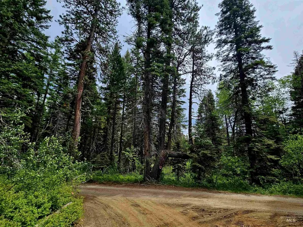 Eagle Ln, Donnelly, ID 83615