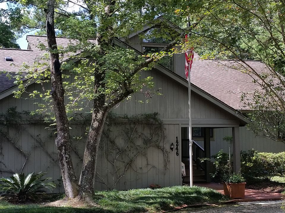 2nd image of 1246 Saint Christopher Dr
