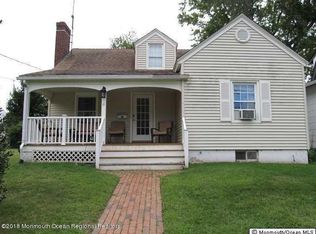 11 Lockwood Pl, Oakhurst, NJ 07755